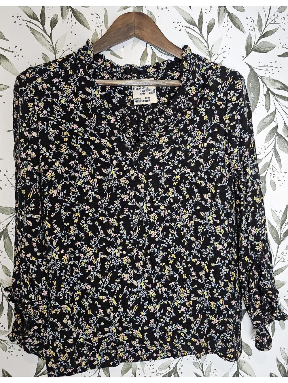Baum Und Pferdgarten Shirt Black Womens Size S Floral Blouse